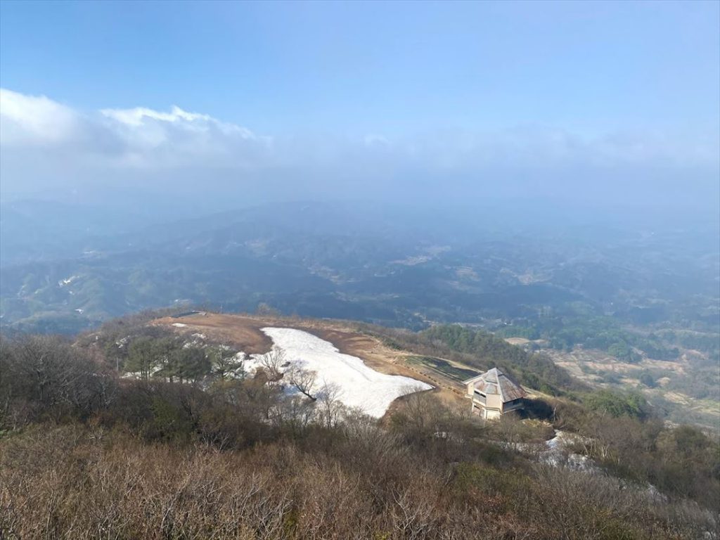 尾神岳
