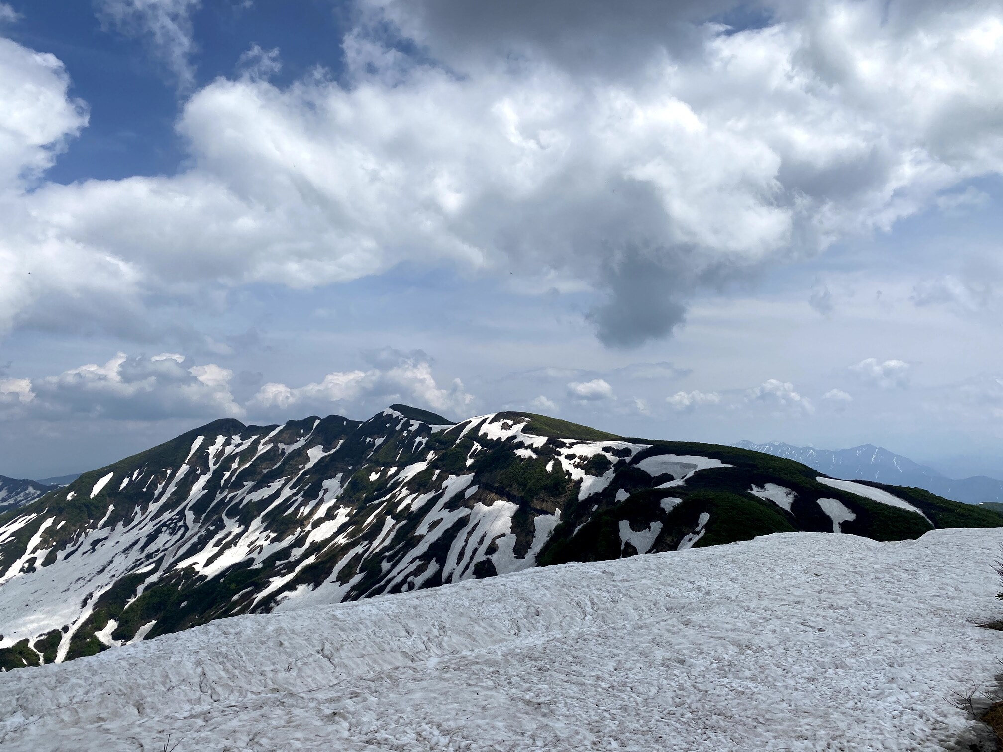 守門岳