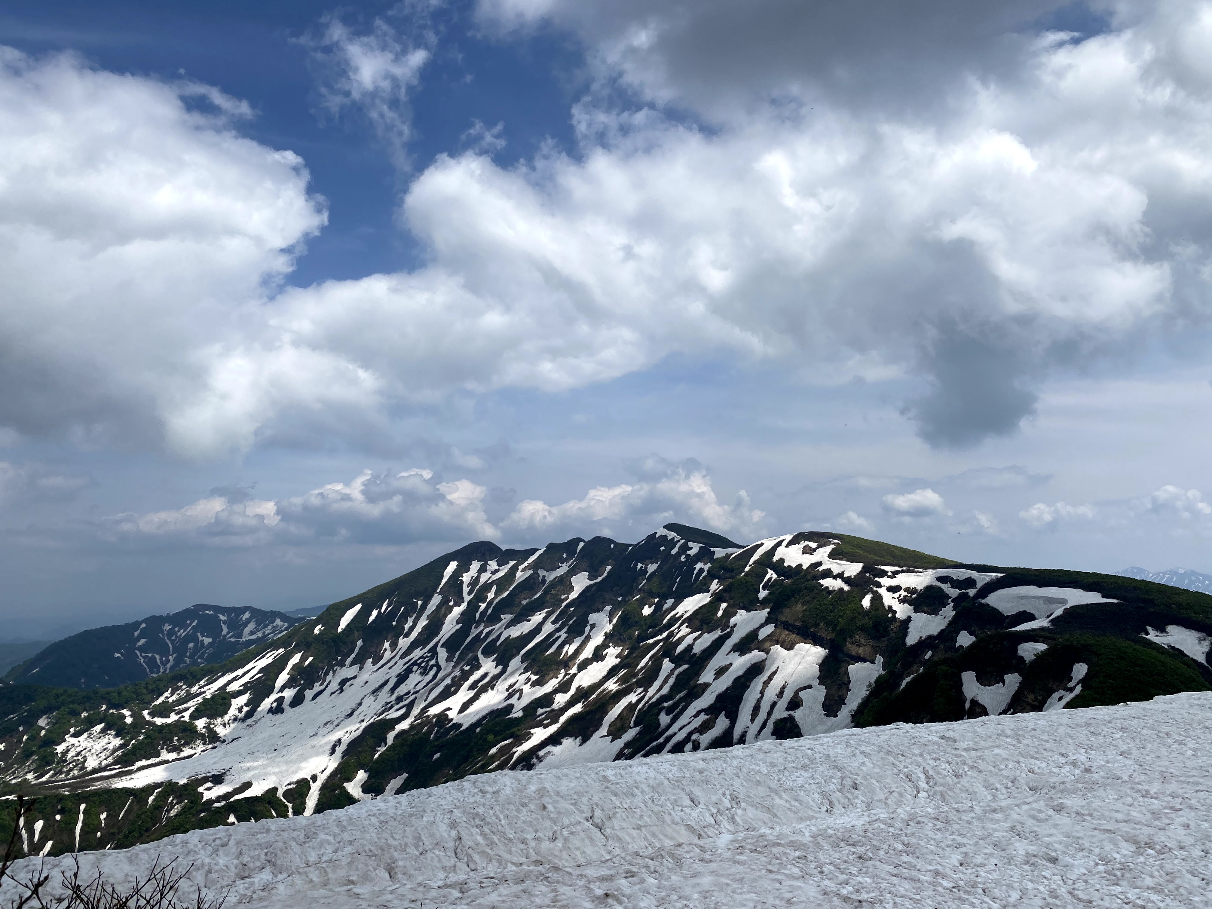守門岳